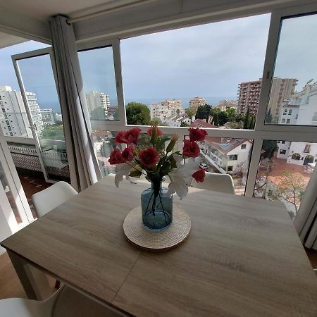 Beautiful Sea Views Cozy Apartment 350 M From Beach Benalmadena Luaran gambar