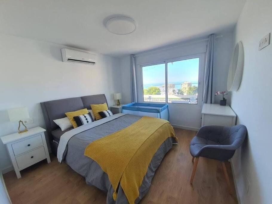 Beautiful Sea Views Cozy Apartment 350 M From Beach Benalmadena Luaran gambar