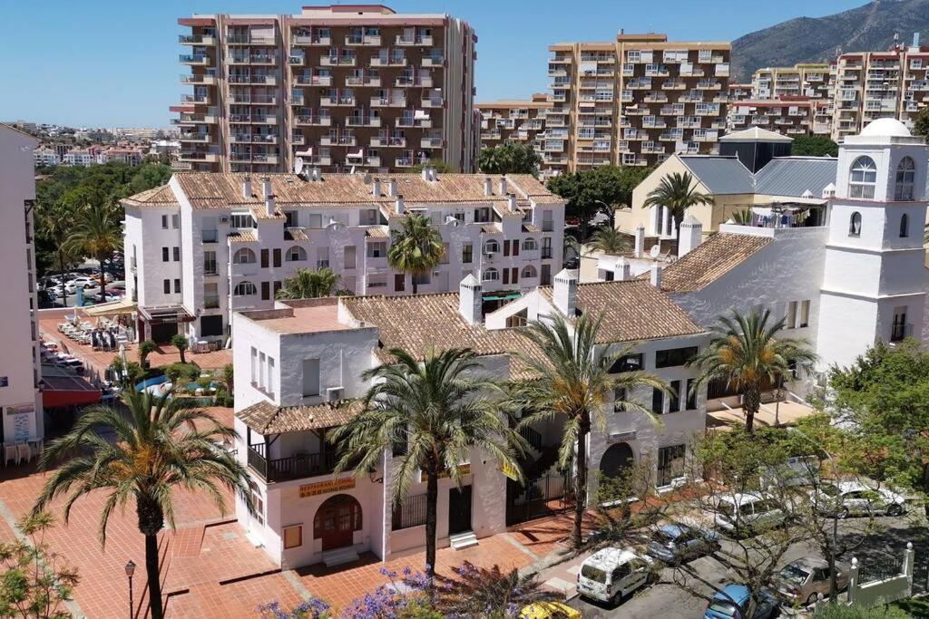 Beautiful Sea Views Cozy Apartment 350 M From Beach Benalmadena Luaran gambar