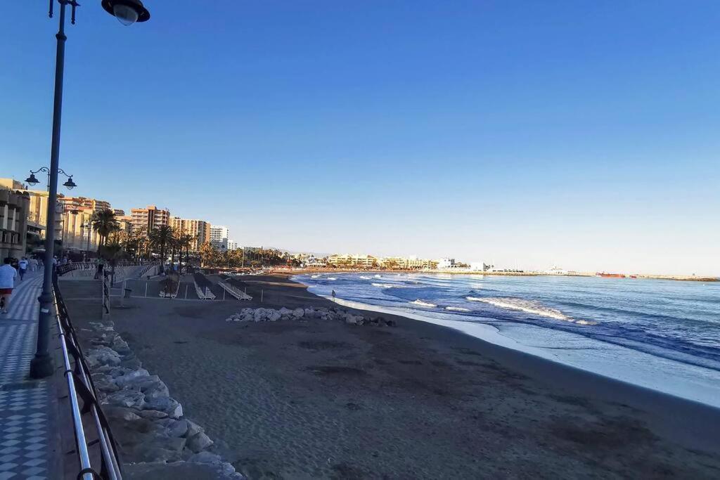 Beautiful Sea Views Cozy Apartment 350 M From Beach Benalmadena Luaran gambar