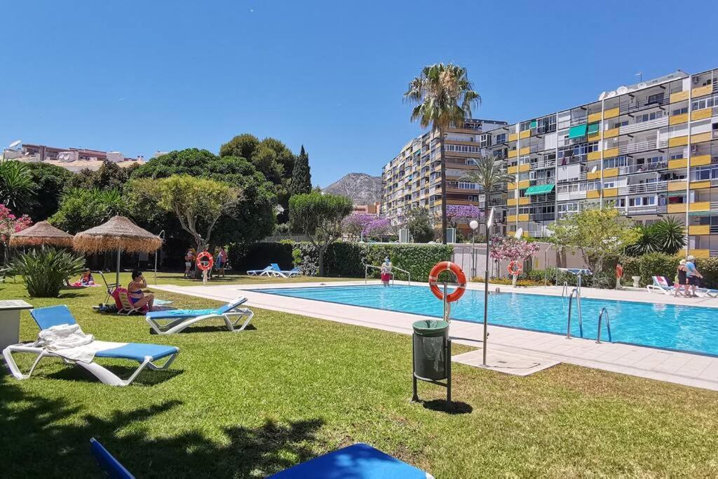 Beautiful Sea Views Cozy Apartment 350 M From Beach Benalmadena Luaran gambar
