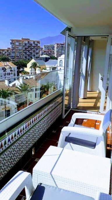 Beautiful Sea Views Cozy Apartment 350 M From Beach Benalmadena Luaran gambar