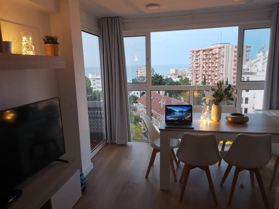 Beautiful Sea Views Cozy Apartment 350 M From Beach Benalmadena Luaran gambar