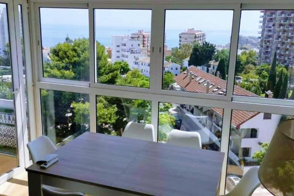 Beautiful Sea Views Cozy Apartment 350 M From Beach Benalmadena Luaran gambar