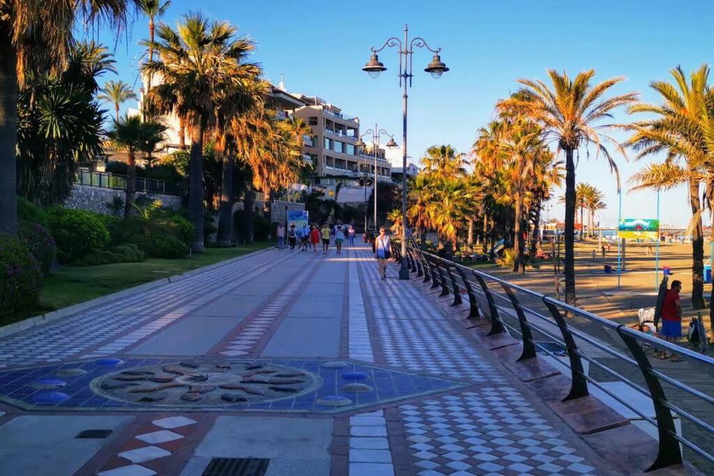 Beautiful Sea Views Cozy Apartment 350 M From Beach Benalmadena Luaran gambar