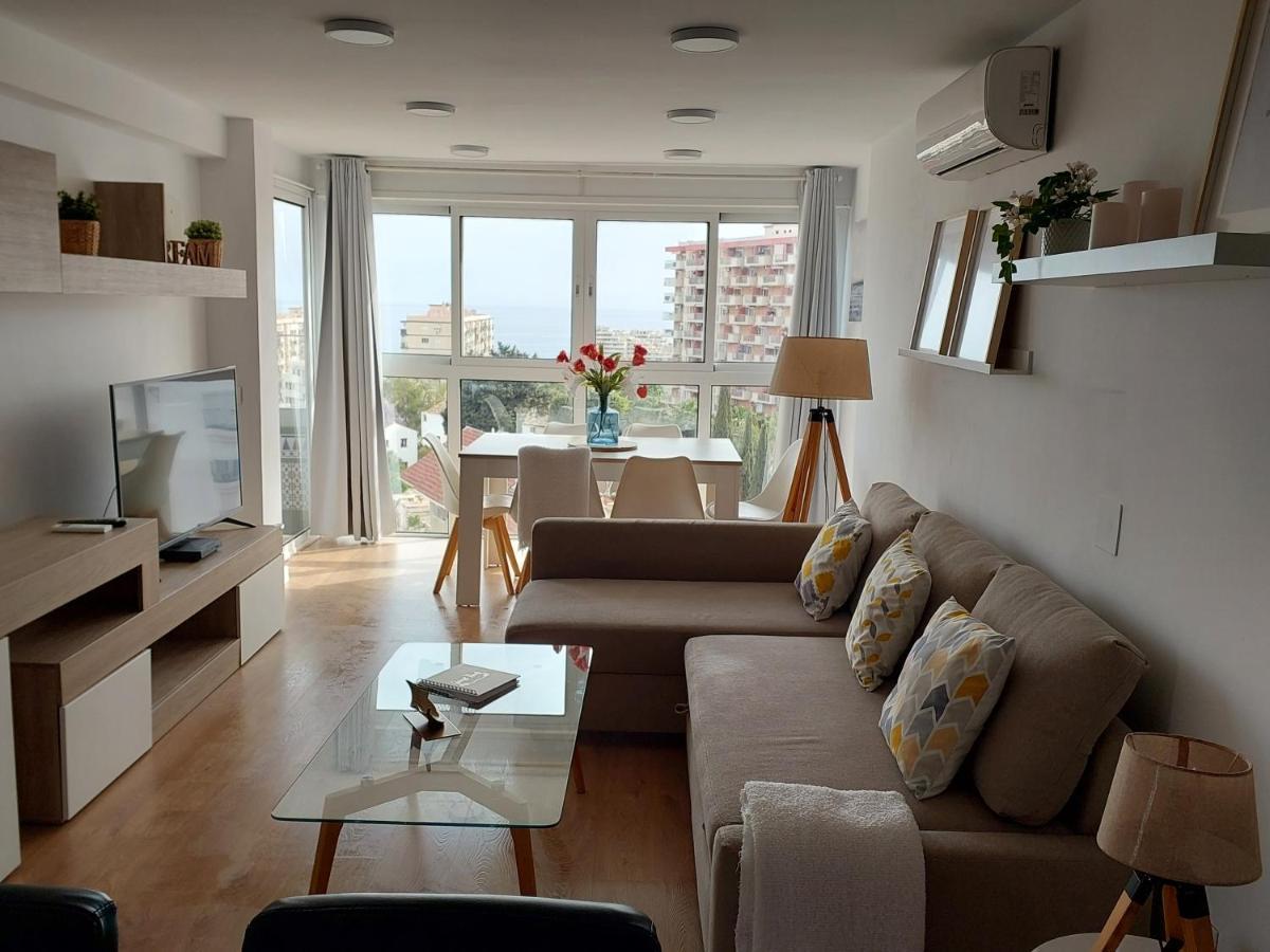 Beautiful Sea Views Cozy Apartment 350 M From Beach Benalmadena Luaran gambar