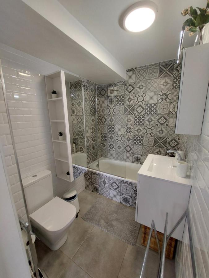 Beautiful Sea Views Cozy Apartment 350 M From Beach Benalmadena Luaran gambar