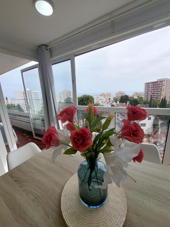 Beautiful Sea Views Cozy Apartment 350 M From Beach Benalmadena Luaran gambar
