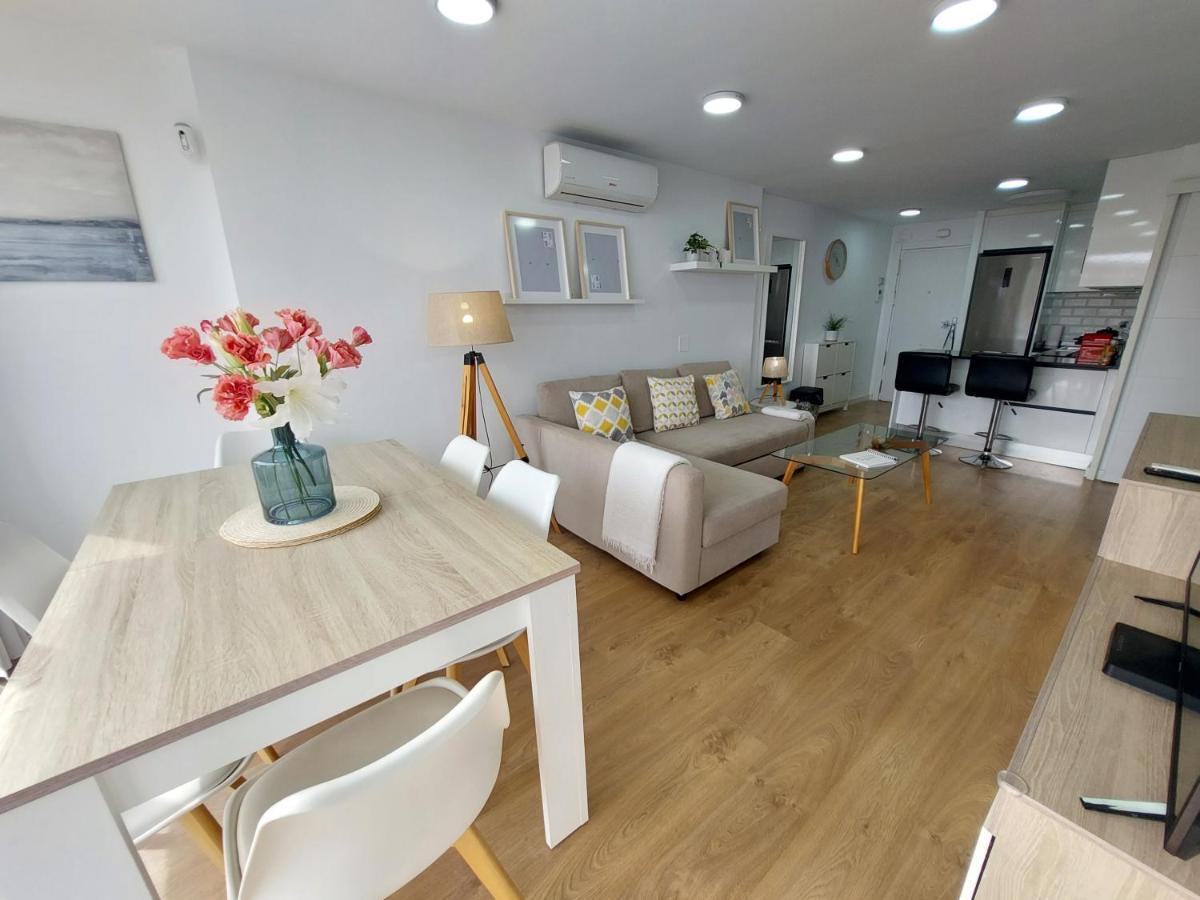 Beautiful Sea Views Cozy Apartment 350 M From Beach Benalmadena Luaran gambar